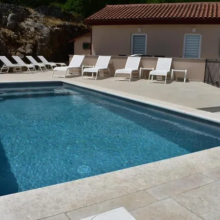 La-li-nea -top Location 5 Minute Walk * Porec